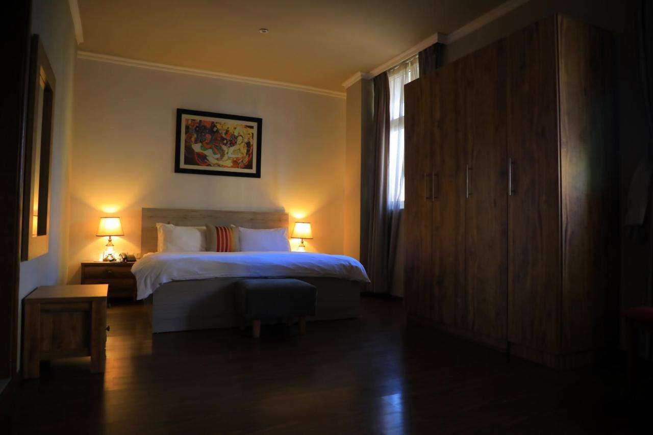 Victoria Hotel Apartment Addis-Abeba Extérieur photo