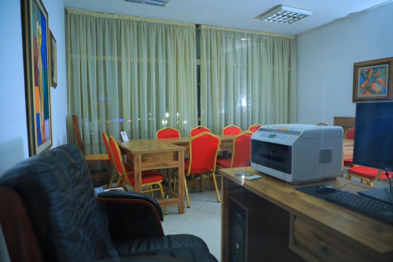 Victoria Hotel Apartment Addis-Abeba Extérieur photo